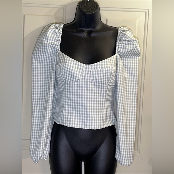 Gianni Bini Gingham Puff Sleeve Blouse - Picture 7 of 8